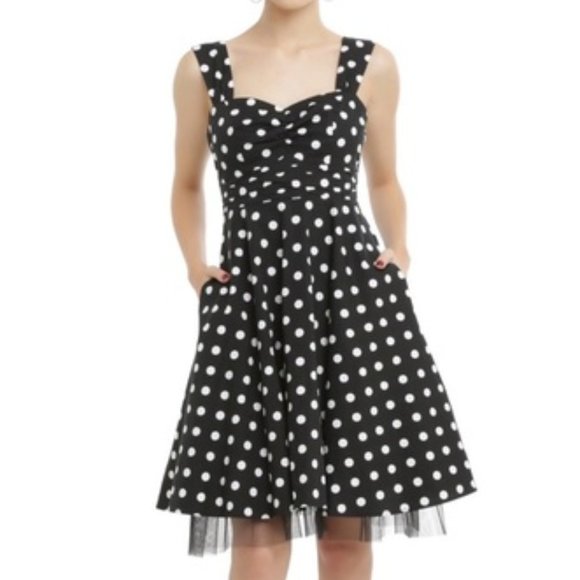 Hot Topic Black White Polka Dot Sweetheart Swing Dress NWT - Picture 1 of 5